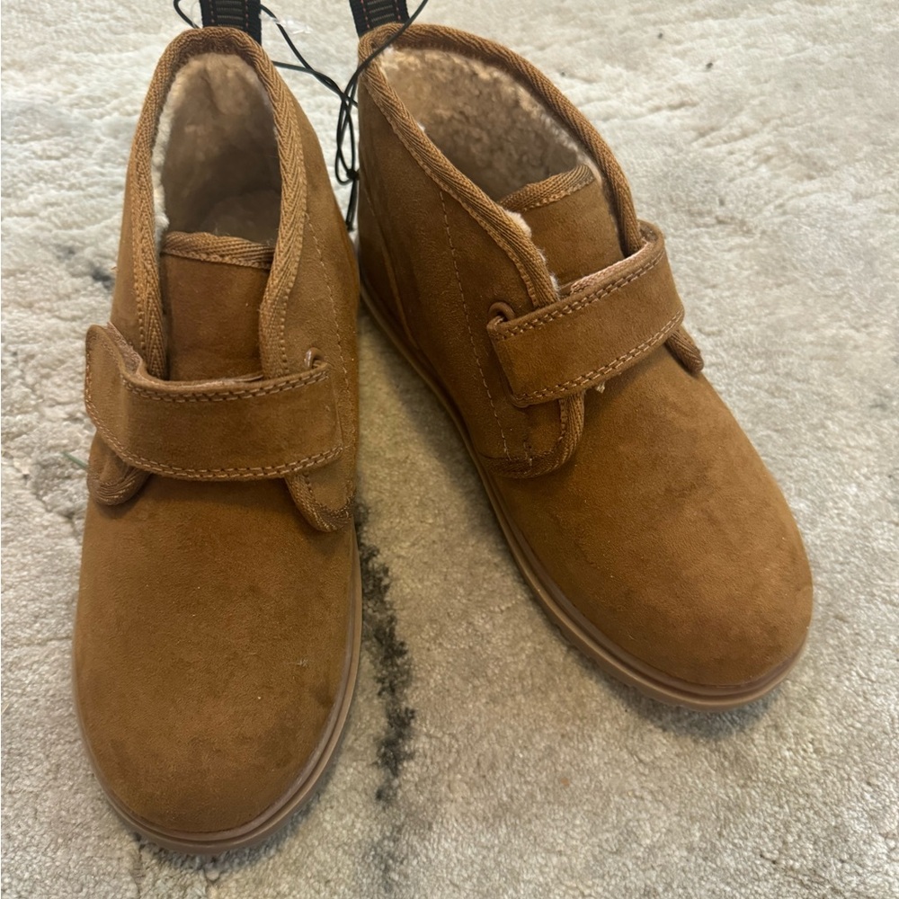 Cat & Jack Boots Sz 12 (Brand New)